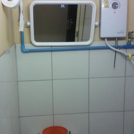 M & A Guesthouse هوا هين المظهر الخارجي الصورة