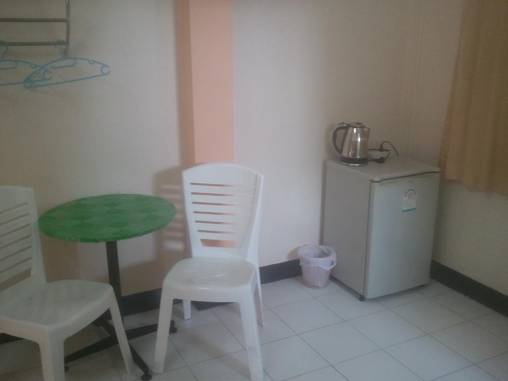M & A Guesthouse هوا هين الغرفة الصورة