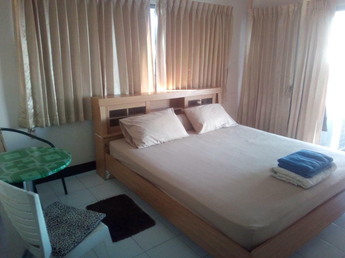 M & A Guesthouse هوا هين المظهر الخارجي الصورة